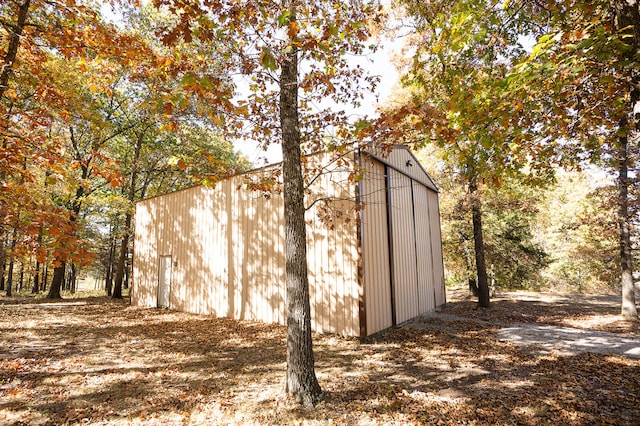 view of outdoor structure