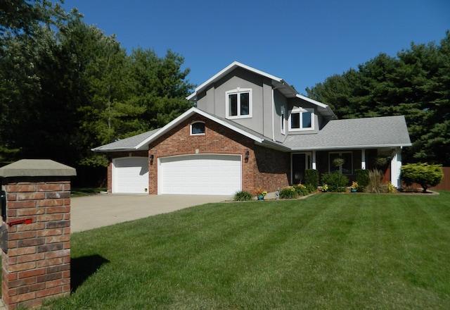 front of property with a porch and a front yard