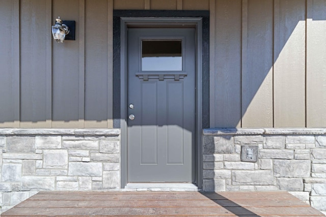 view of entrance to property