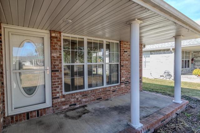 view of patio / terrace with covered porch