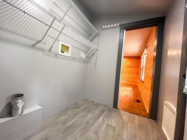 1025 Woodland Ave, West Plains, MO 65775 - walk in closet featuring wood finished floors