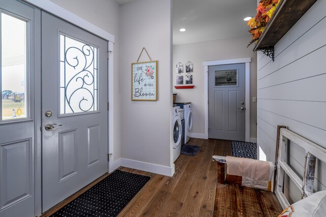 236 N Dade 147, Greenfield, MO 65661 - entryway with independent washer and dryer, dark wood-style flooring, plenty of natural light, baseboards, and recessed lighting