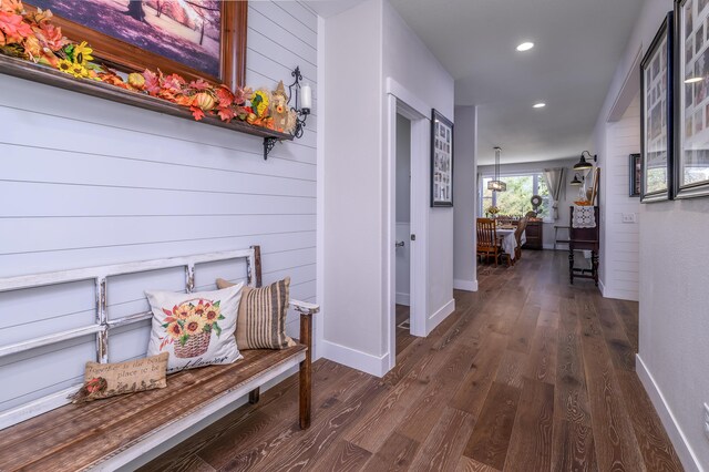 236 N Dade 147, Greenfield, MO 65661 - hall featuring wood finished floors, recessed lighting, and baseboards