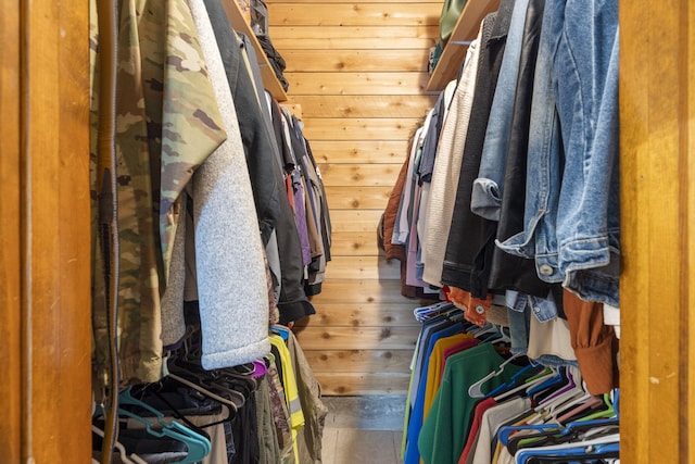 view of walk in closet