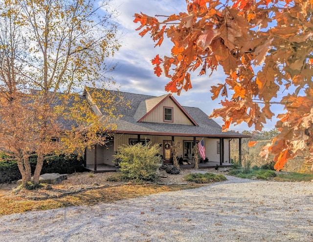 view of front of home featuring covered porch