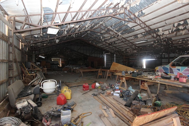 1819 Pleasant Hill Rd, Seymour, MO 65746 - view of garage