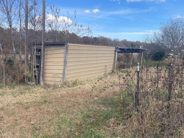 view of outdoor structure