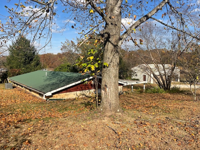 view of side of property