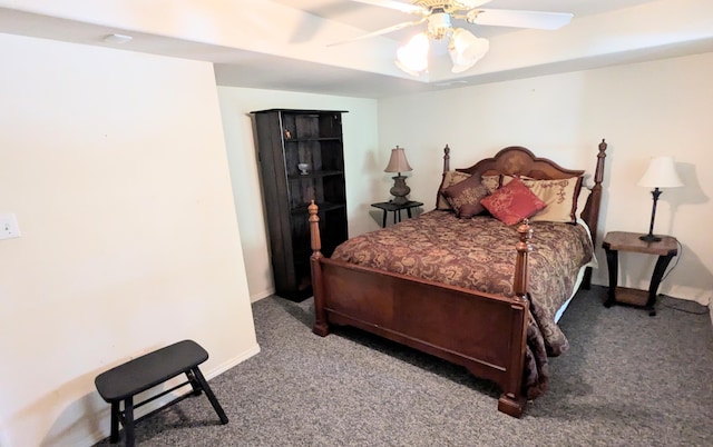 bedroom featuring carpet and ceiling fan