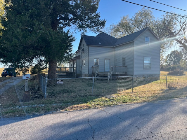 view of front of house