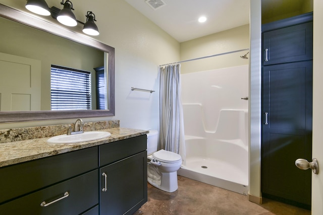 3133 Talking Rocks Rd, Reeds Spring, MO 65737 - bathroom featuring vanity, a shower with curtain, toilet, and concrete floors
