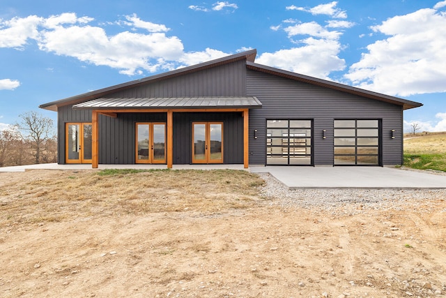 view of front of property featuring french doors