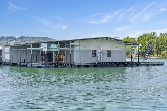 000 Northwoods Dr, Kimberling City, MO 65686