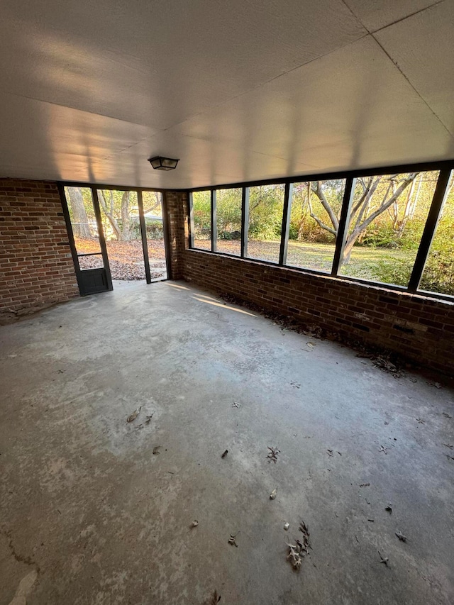 view of unfurnished sunroom