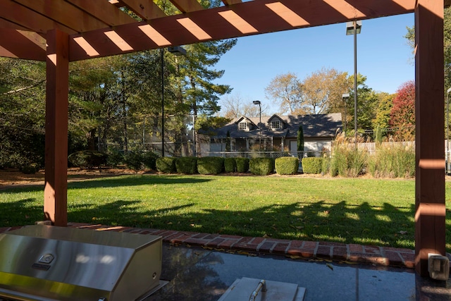 view of yard with a pergola