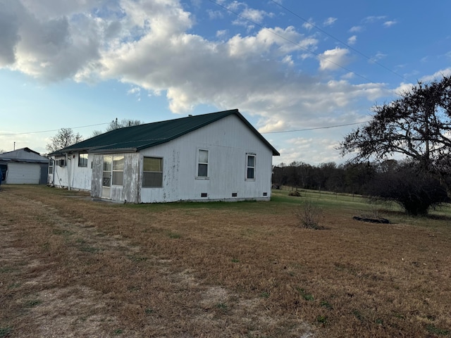 view of home's exterior