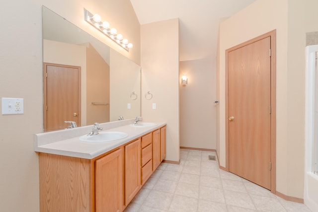 bathroom with vanity