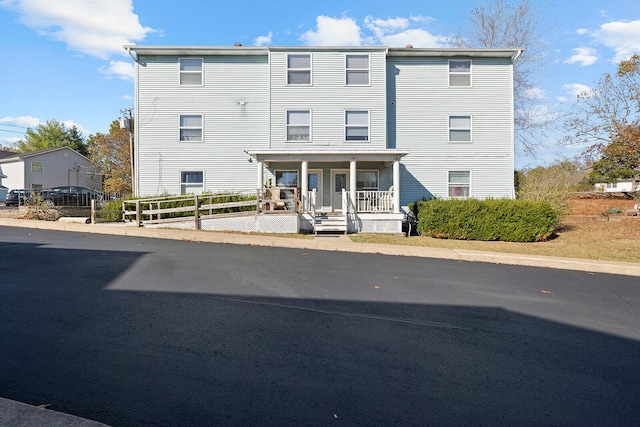 view of front of property with a porch