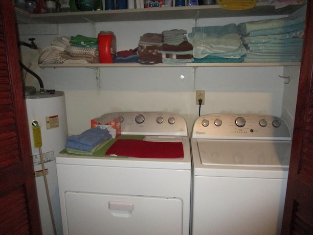27038 Hickory Dr, Eagle Rock, MO 65641 - laundry area with washer and clothes dryer and water heater