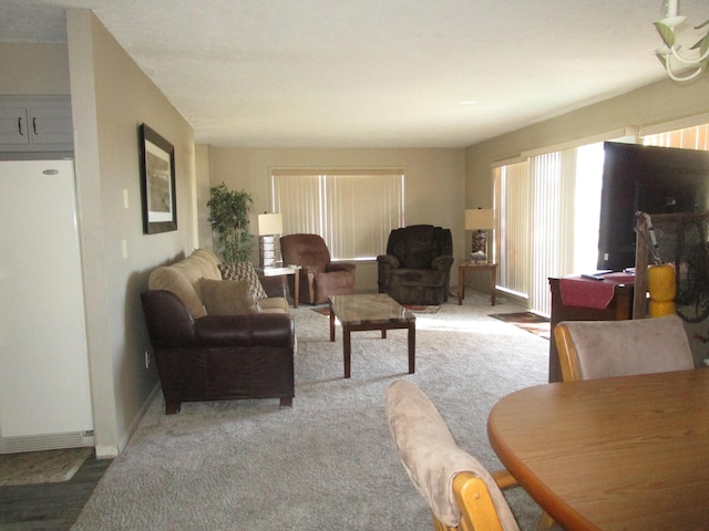 27038 Hickory Dr, Eagle Rock, MO 65641 - living room featuring baseboards
