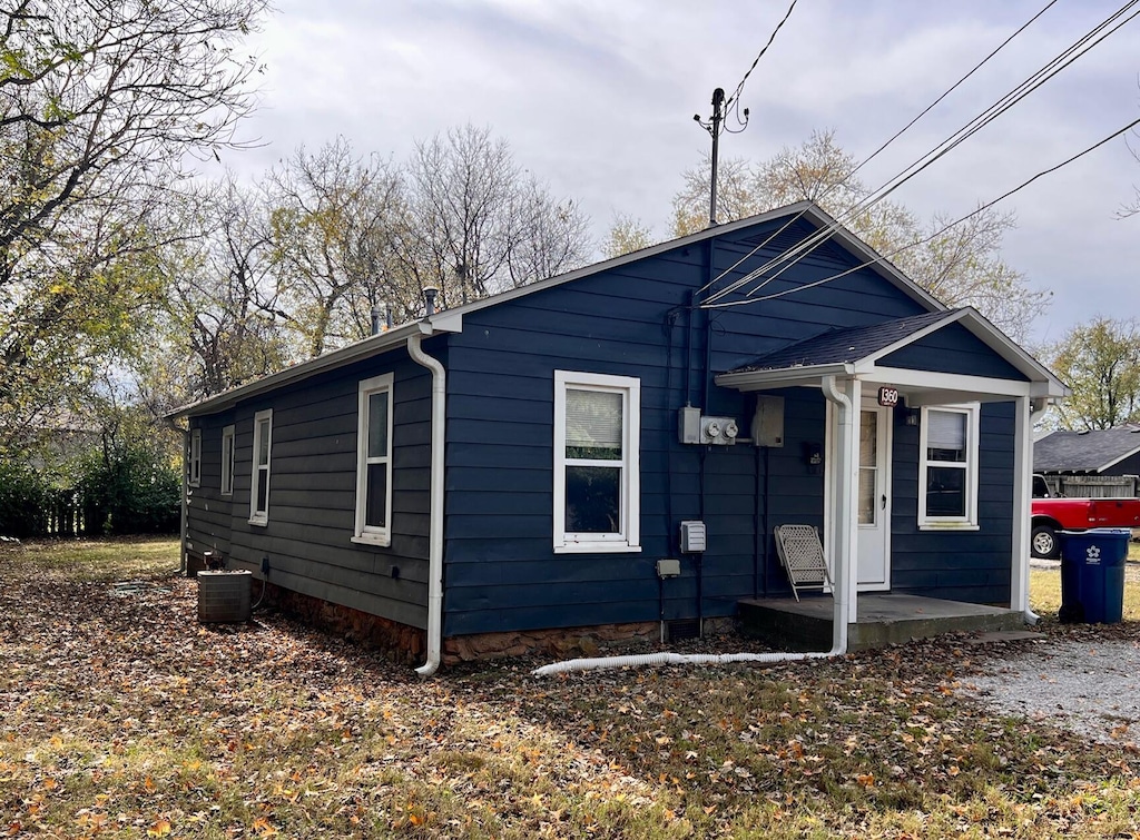 1360 E Locust St, Springfield, MO 65803 - view of front of home featuring central AC unit
