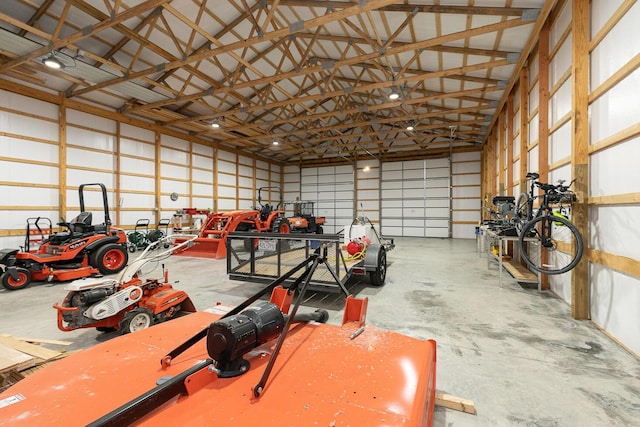 1558 E 432nd Rd, Bolivar, MO 65613 - view of garage