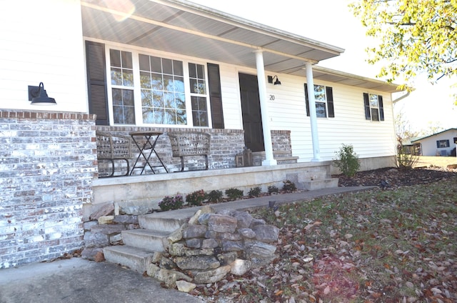 view of front facade with a porch