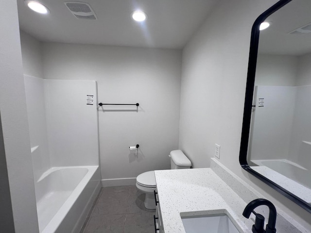 full bath with toilet, vanity, visible vents, and recessed lighting