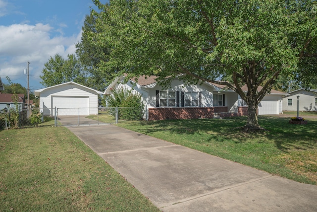 view of front of house with a front lawn