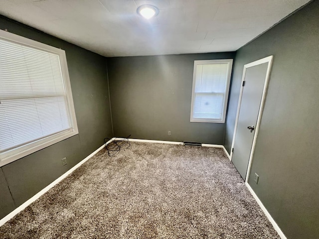 1612 S Jefferson St, Ava, MO 65608 - unfurnished room with carpet