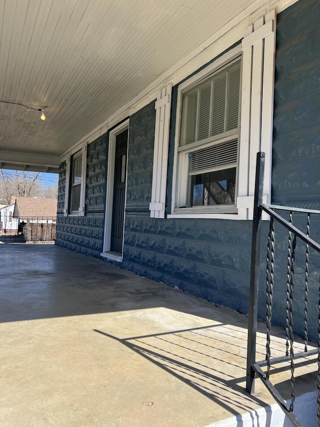 view of patio featuring covered porch