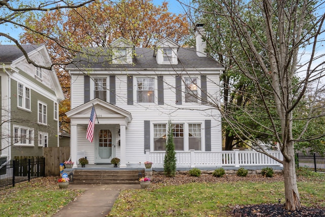 view of front of property