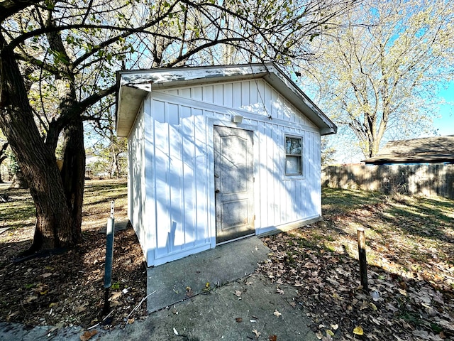 view of outbuilding