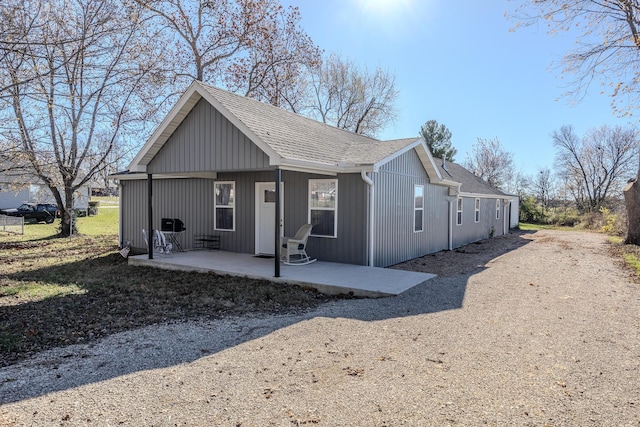 538 W Mack Rd, Seymour, MO 65746 - back of property featuring roof with shingles