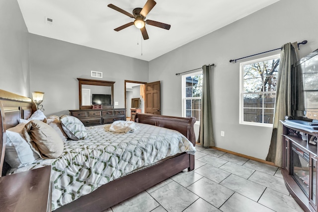 bedroom with ceiling fan