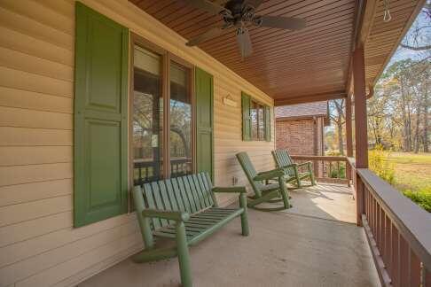 view of patio with covered porch and a ceiling fan