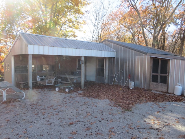 view of outbuilding