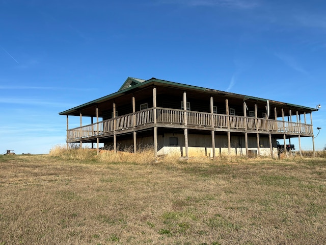 view of back of property