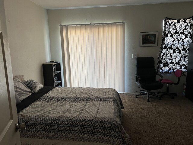 5058 Greenwood Dr, Merriam Woods, MO 65740 - view of carpeted bedroom
