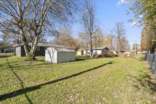 view of yard with a shed