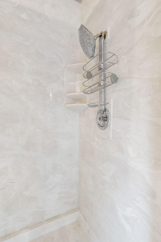 room details featuring walk in shower