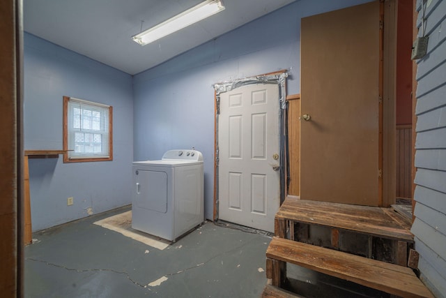 laundry room featuring washer / dryer