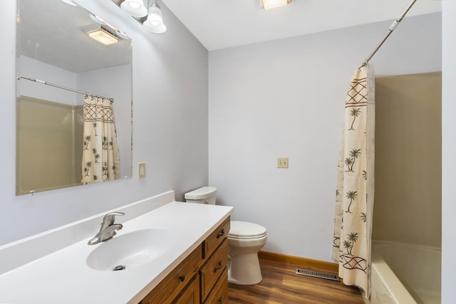 full bathroom featuring shower / bathtub combination with curtain, vanity, toilet, and wood-type flooring