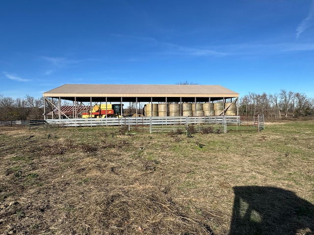 exterior space featuring a rural view