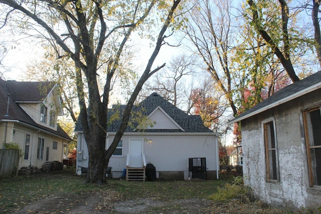 view of home's exterior