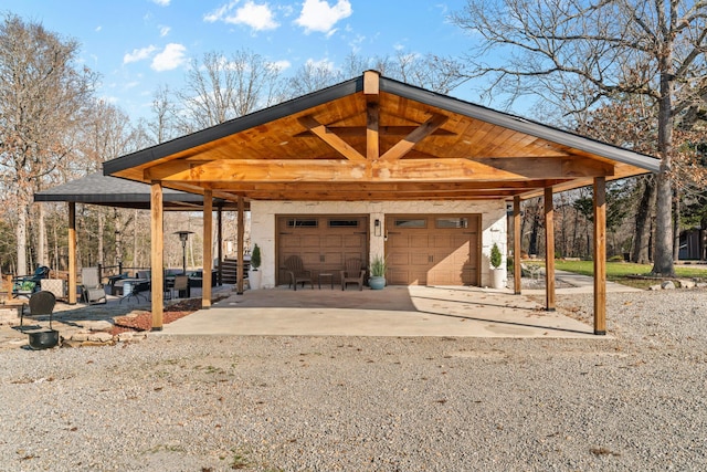 view of home's community featuring a garage