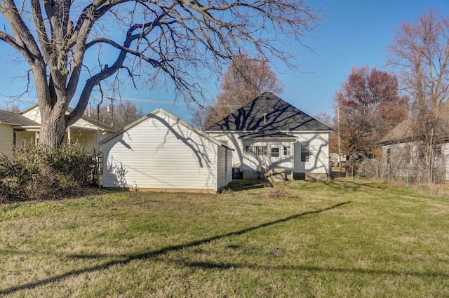 exterior space with a yard