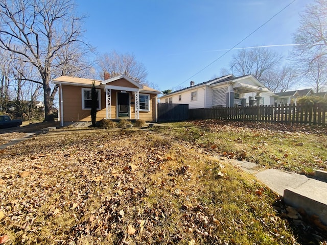 view of front of property