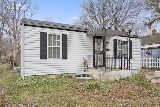 view of front of home