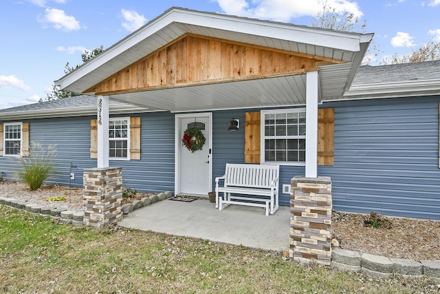 view of front of property with a porch